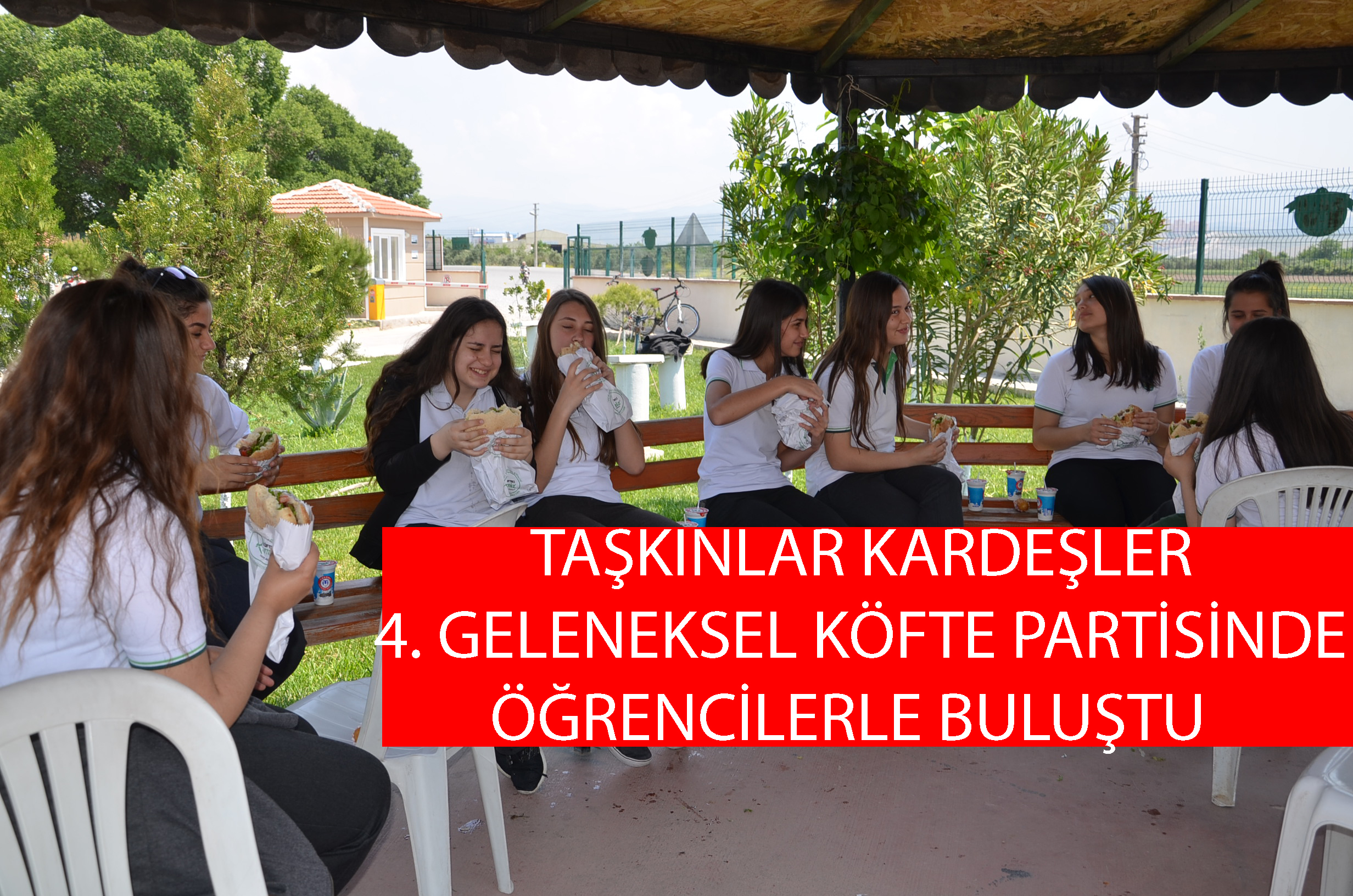TAŞKINLAR KARDEŞLER 4. GELENEKSEL KÖFTE PARTİSİNDE ÖĞRENCİLERLE BULUŞTU