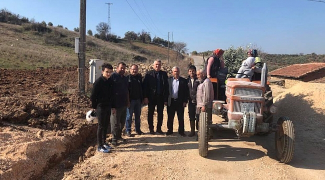 AKHİSAR'DA SIRA ŞEHİTLER MAHALLESİ'NİN ALTYAPISINDA