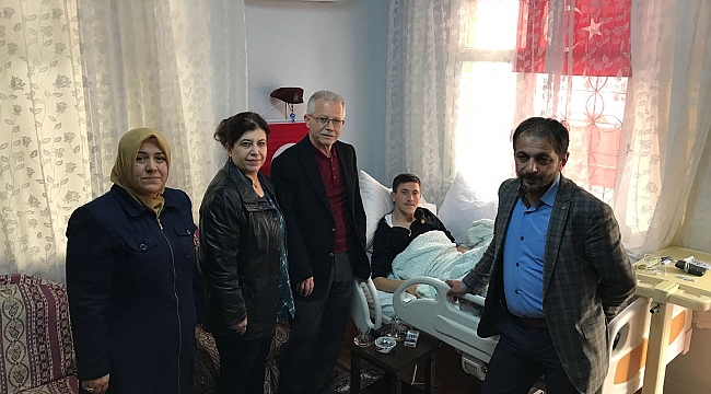 Ak Parti den Afrin Gazisine Ziyaret