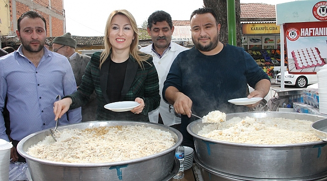 AKHİSAR LOKANTACILAR ODASI BÜTÜN ESNAFI HAYIRDA BULUŞTURDU.