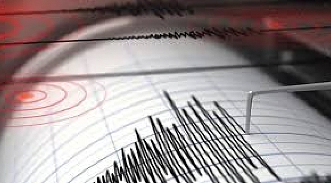 EGE'DE KORKUTAN DEPREM!
