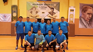 Hüseyin Çeçen ve Armağan Özeş Futsal turnuvasında 4 gün geride kaldı