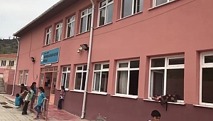 21 Öğrenci Zehirlendi