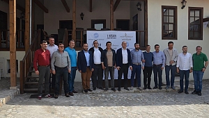 BORSA'DA ALPER ALHAT TEKRAR YÖNETİM KURULU BAŞKANI