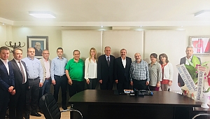 ÖZEL DOĞUŞ HASTANESİ’NDEN YÖNETİM KURULU BAŞKANI’NA ZİYARET