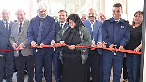TOPLUM RUH SAĞLIĞI MERKEZİ KURSİYERLERİ HEM TEDAVİ GÖRÜYOR HEMDE ÜRETİYORLAR