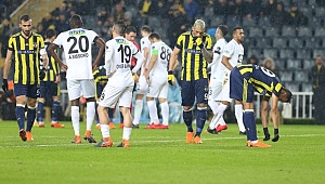 Akhisar as' kadrosuyla.