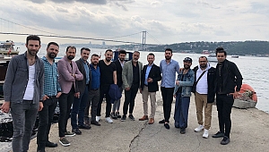 Akhisar’ın ödüllü berberi Deren, meslektaşlarını bilgilendirdi