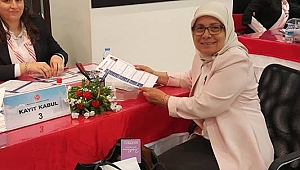 MHP'den Nurhan Selçuk Aday Adaylık Başvurusunu Yaptı