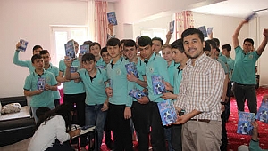 ZEYTİNLİOVA KUR´AN KURSUNUN SÖYLEYİİSİNDE DUYGULU ANLAR YAŞANDI