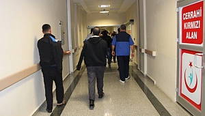 AKHİSAR'DA MAHKUMLAR YEDİKLERİ YEMEKTEN ZEHİRLENDİ