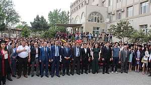 Bakü Avrasya Üniversitesi'nde muhteşem