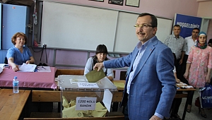 UĞUR AYDEMİR AKHİSAR DA OYUNU KULLANDI