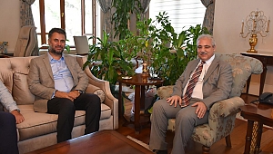 Manisa Valisi Mustafa Hakan Güvençer 24 Mayıs 2018 tarihinde oluşan Akhisar Organize Sanayi Bölgesi (OSB) yeni yönetim kurulunu makamında kabul etti.