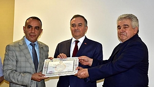 MHP Grup Başkanvekili Akçay, Mazbatasını Aldı