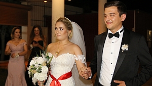 RÜYA GİBİ BİR DÜĞÜNLE EVLENDİLER