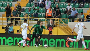 Akhisar Evinde Sivas a Puan verdi