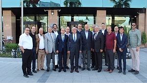 İzmir Medya Platformu Zeytin ve Zeytinyağı İhracatçıları İle Buluştu