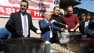 AKHİSAR DA BALKANLARDAN 2500 KİŞİLİK AŞURE HAYRI