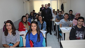 Akhisarlı Öğrenciler Hedeflerine MABEM ile Ulaşacak