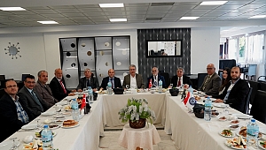 : Ege Üniversitesi Rektörü Necdet Budak Birinci Yılını İzmir Medya Platformuna Değerlendirdi