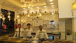 Hacıoğlu Baklavaları ve Künefe Yeni Yüzü ile Açılıyor