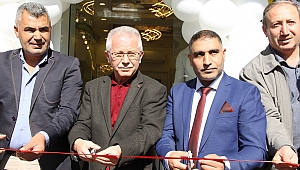 YENİ YÜZÜYLE ,YENİ HİZMET ANLAYIŞIYLA HACIOĞLU BAKLAVALARI AÇILDI