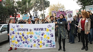 Akhisar 'kadına şiddete karşı' yürüdü