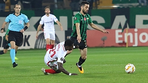 Akhisar Sevilla yı Elinden Kaçırdı