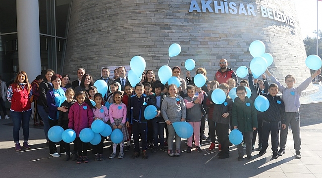 Akhisarlı minik öğrencilerden diyabet etkinliğine anlamlı destek