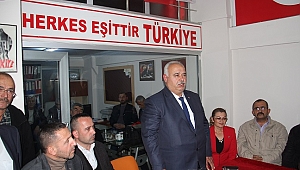 MHP'DE YENİ BAŞKAN AHMET NAMAL