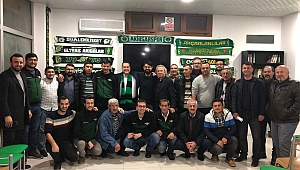 BESİM DUTLULU TARAFTAR İLE KOL KOLA