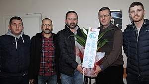 AKHİSAR ÜLKÜ OCAKLARI AKHİSAR MEDYA'NIN GAZETECİLER GÜNÜNÜ KUTLADI