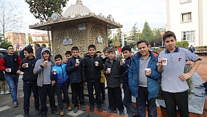 Belediyeden Soğuk Havada Sıcacık İkram