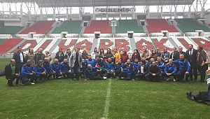Akhisar Thyateira Masterler Takımı Diyarbakır’ da
