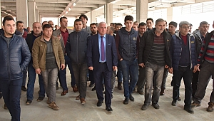 BAŞKAN TULUP PAZARCI ESNAFI İLE BİR ARAYA GELDİ