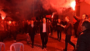 DUTLULU, ÇAMÖNÜ’NDEN SESLENDİ: ”ÇİFTÇİMİZE TAM DESTEK”