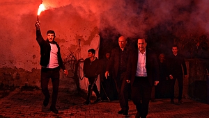 DUTLULU’YA MİTİNG GİBİ KARŞILAMA