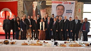 İzmir Medya Platformu İle Buluşan Abdül Batur