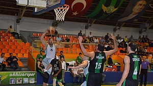 AKHİSAR BELEDİYE DÜZCE BELEDİYE’Yİ 91-82 YENDİ