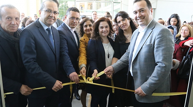Akhisar Belediyesi, Ahşap Hediyelik Eşya sergisi açıldı