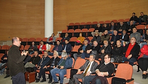 EĞİTİM SEN DEN ÖĞRETMENLİK MESLEK KANUNU TARTIŞMALARI SEMİNERİ
