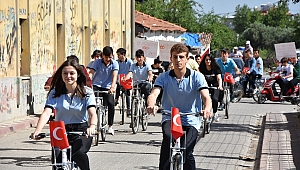 Cumhuriyetin gençleri geleceğe pedal çevirdi