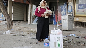 MANİSA'DAN SURİYE'YE TONLARCA UN YARDIMI