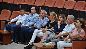 Akhisar Üniversite Derneğinde yeni yönetim belli oldu