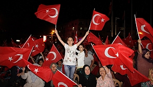 Akhisar'da 15 Temmuz Demokrasi ve Milli Birlik Günü programı yapıldı