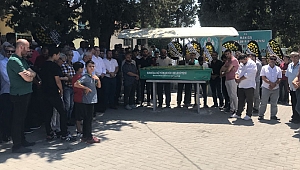 Akhisarlı hayırsever işadamı Osman Barlık, son yolculuğuna uğurlandı