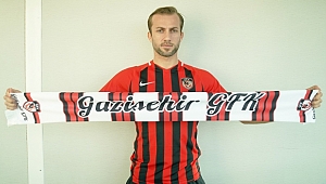 Akhisarspor, Uğur Arslan Kuru'yu bitirdi