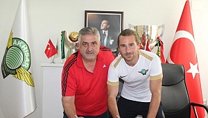 Tolga Ünlü Akhisarspor'da