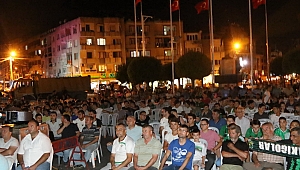 Akhisar'da meydanda final heyecanı yaşandı